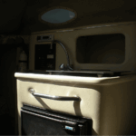 2000 Sea Ray 240 Sundancer Interior