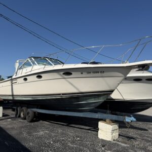 1998 Tiara 3100 Open