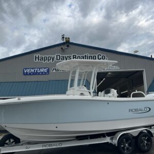 2027 Robalo 232 Explorer