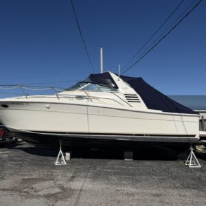 1999 Sea Ray 330 EC