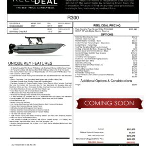 2027 Robalo R300 Center Console
